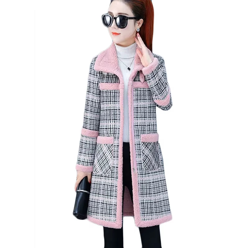 New Winter Lamb Wool Woolen Coat Thick plus Velvet Warm Cotton Coat Women Long Grid Parker Overcoat Quilted Jacket Trench Coats