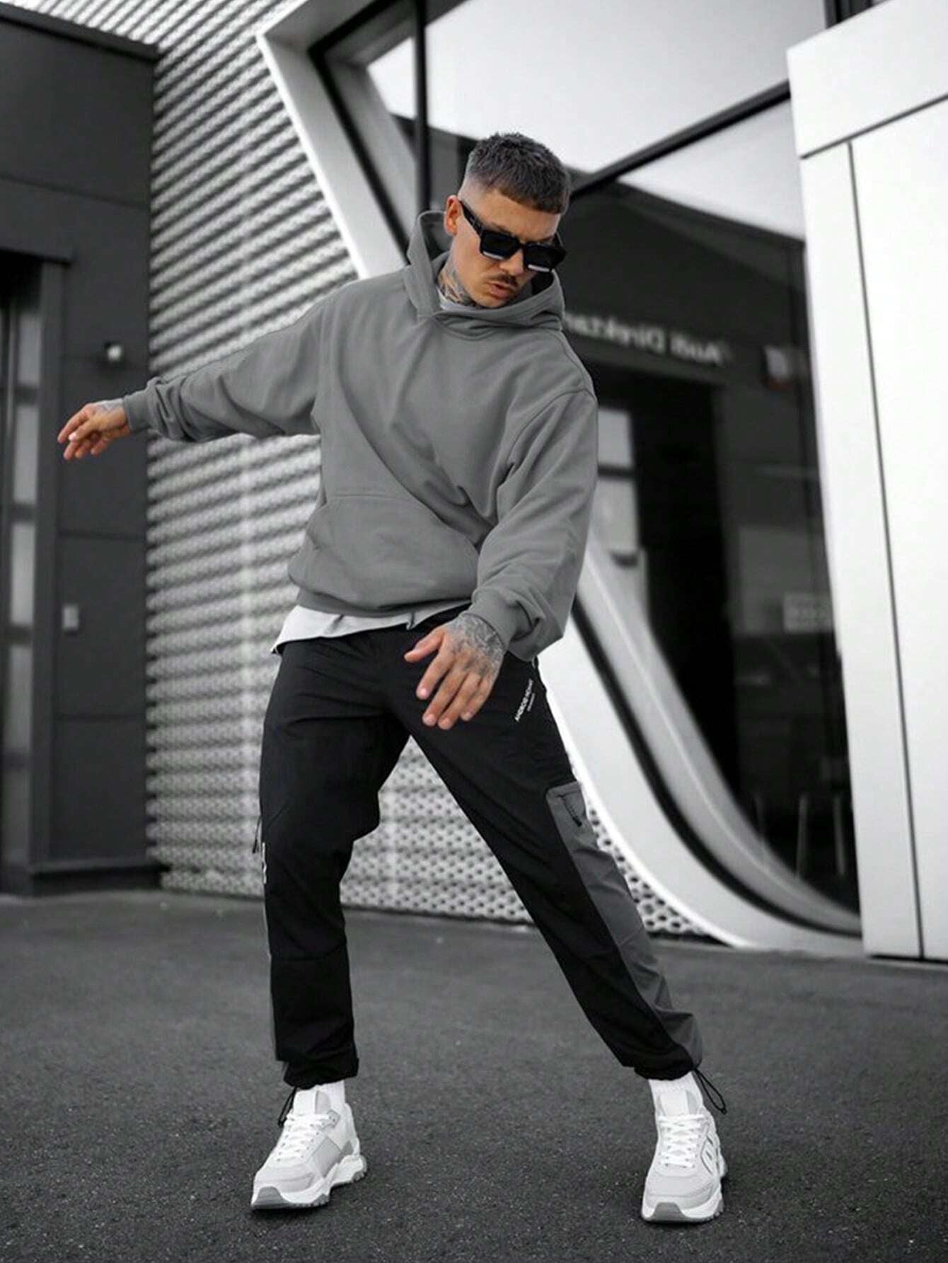 Men'S Fashionable Solid Color Hoodie